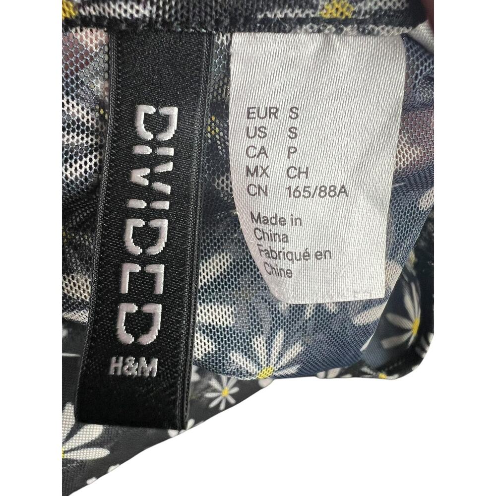 H&M Divided Mesh Crop T-Shirt Teens Small Black Daisy Floral Sheer Festival - Picture 5 of 7